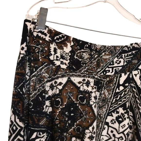 🔵BOGO FREE🔵 Chaps Floral Skirt Brown Black White Sz L - Picture 3 of 5